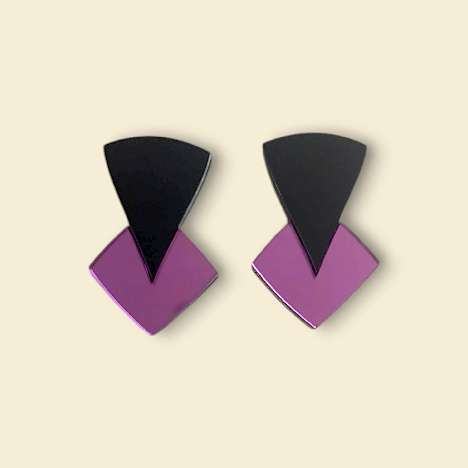 pendientes en lavanda , pendientes de colore lila, pendientes de color morado, pendientes de color purpura, pendientes violetas