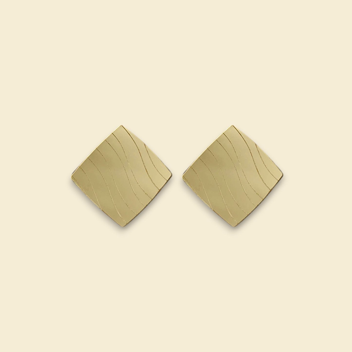 pendientes artesanales fabricados en españa, dorado y madera